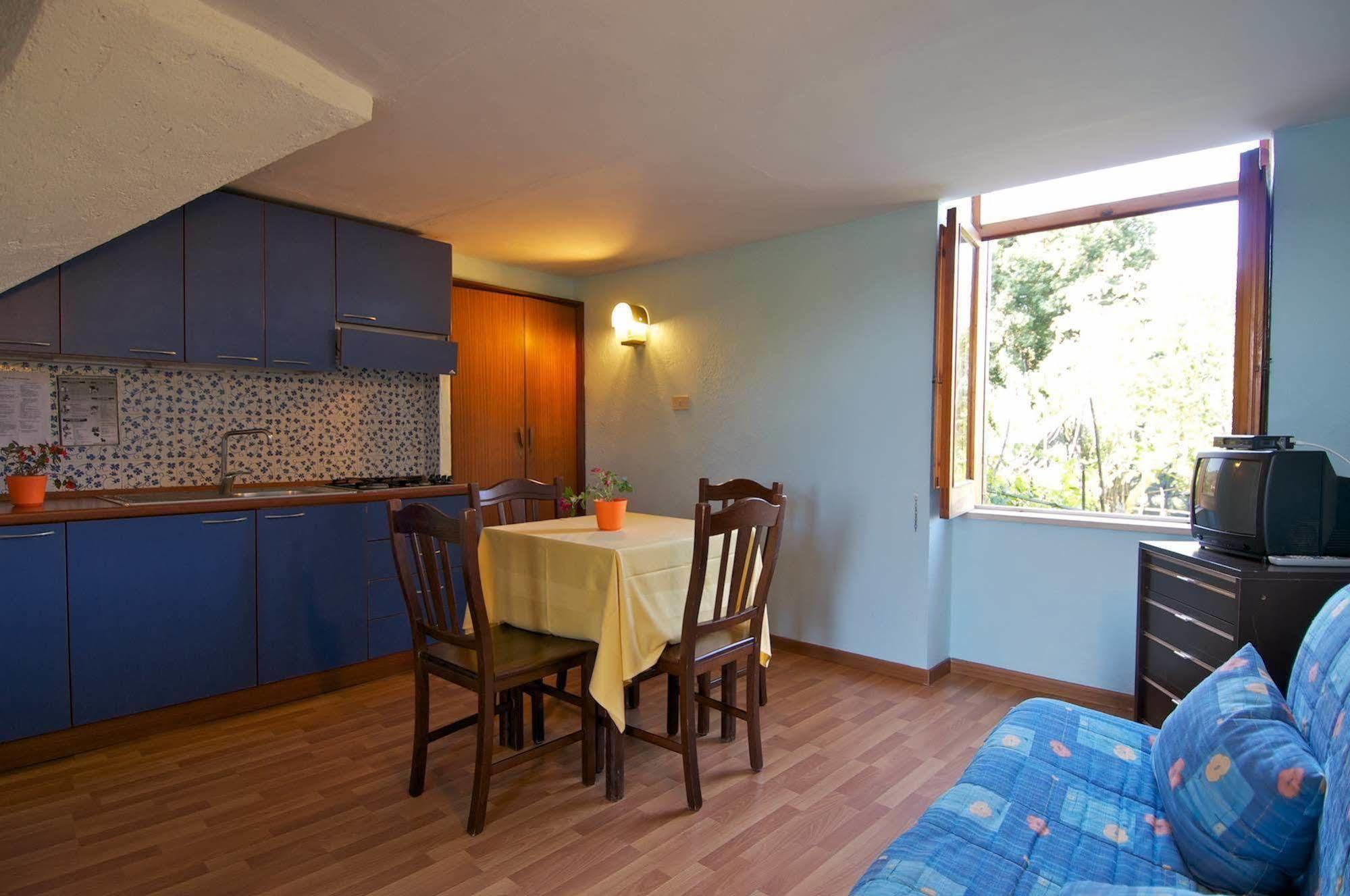 Freedom Holiday Residence Massa Lubrense Phòng bức ảnh